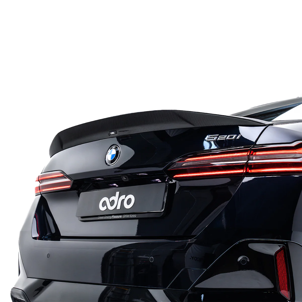 BMW G90 M5 / G60 5-SERIES PREPREG CARBON FIBER SPOILER - Image 2