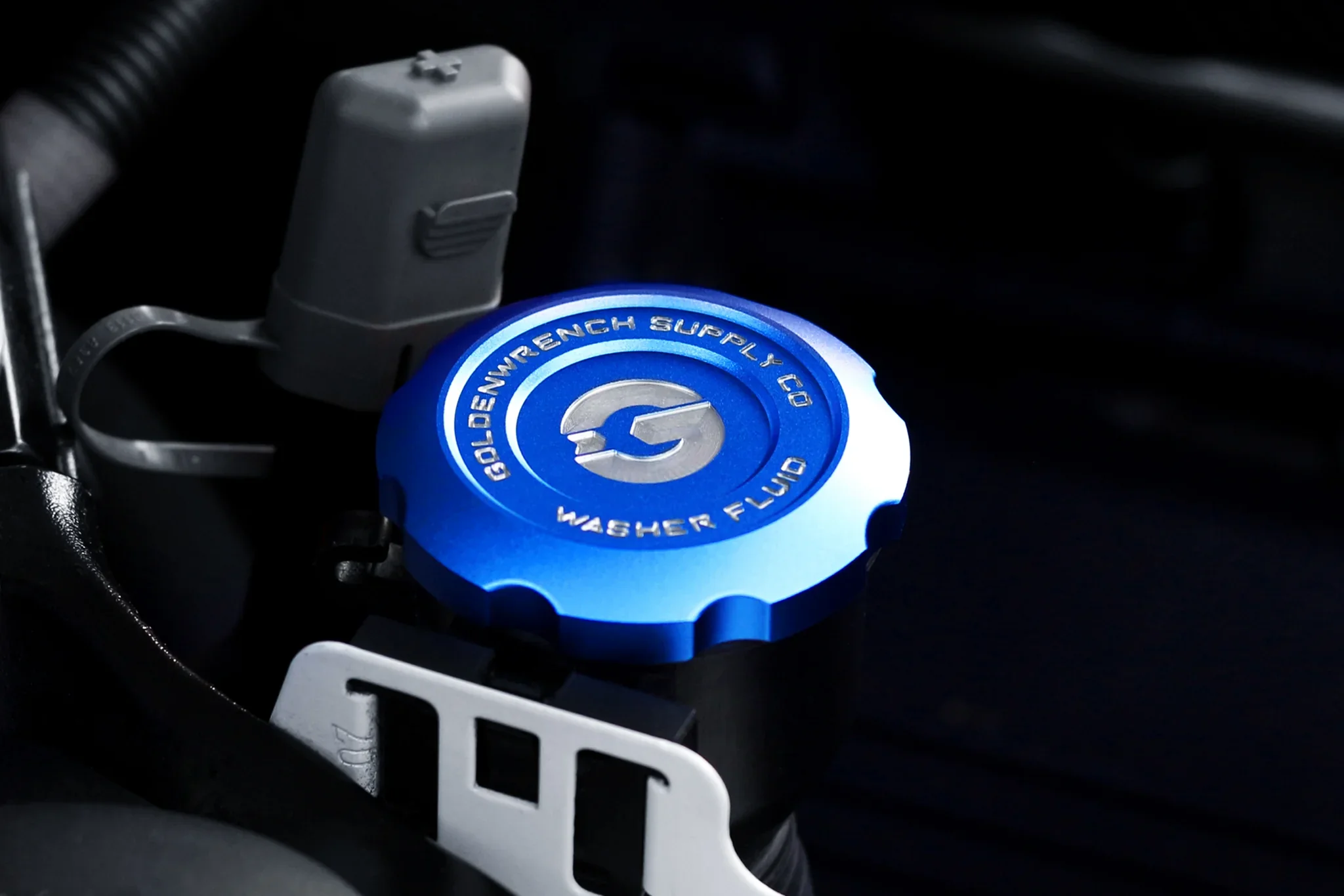 BMW M CAR E9X SERIES BLACKLINE PERFORMANCE WASHER FLUID CAP - Image 4