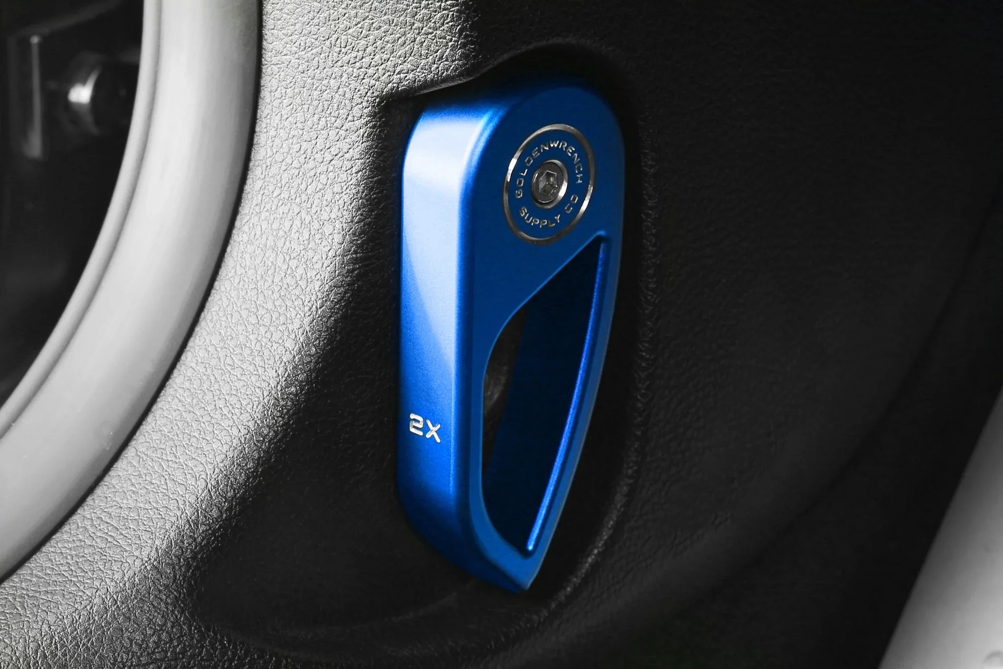 BMW M CAR F SERIES BLACKLINE PERFORMANCE HOOD LATCH HANDLE (LHD) - Image 7