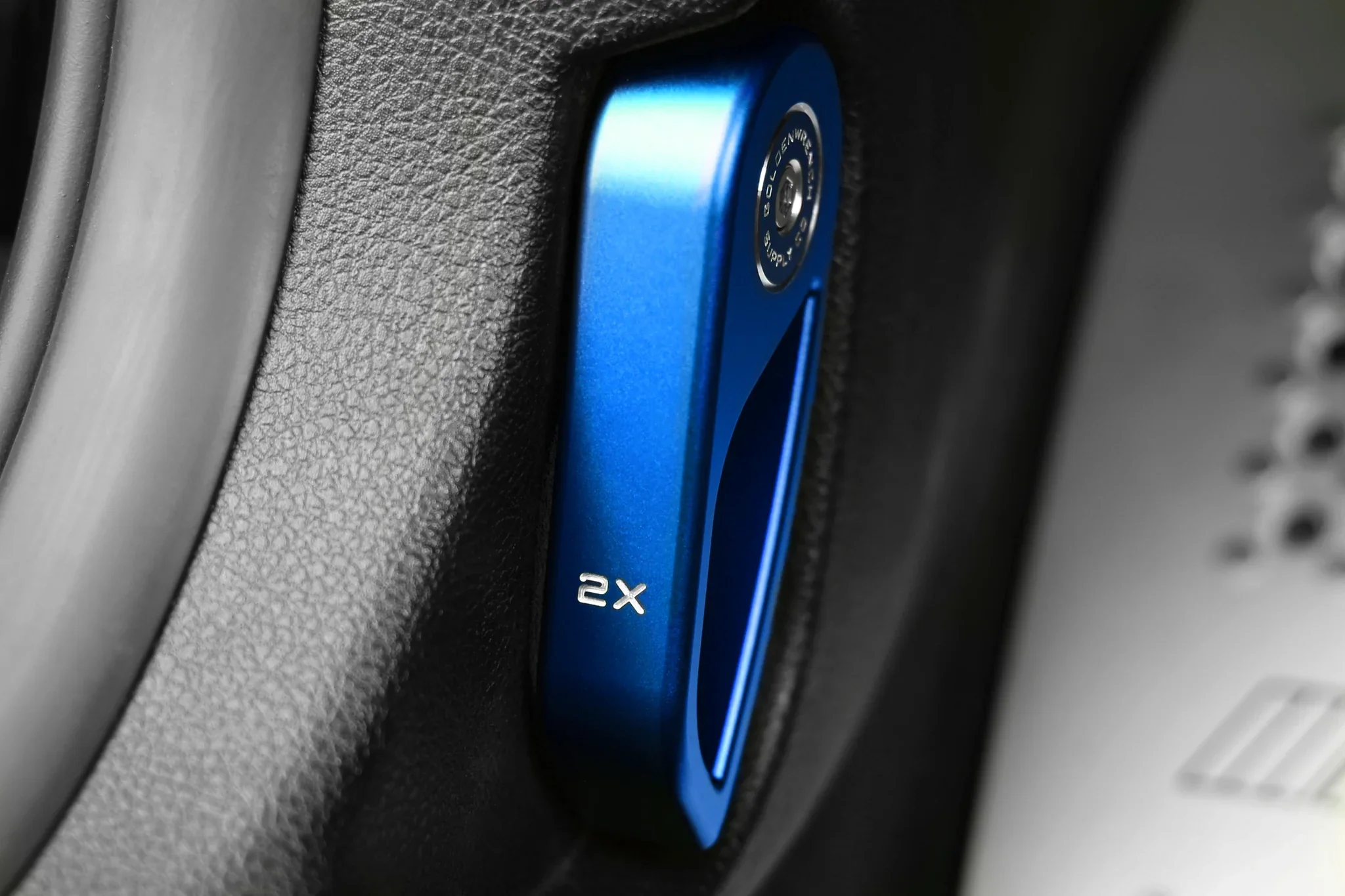 BMW M CAR F SERIES BLACKLINE PERFORMANCE HOOD LATCH HANDLE (LHD) - Image 8