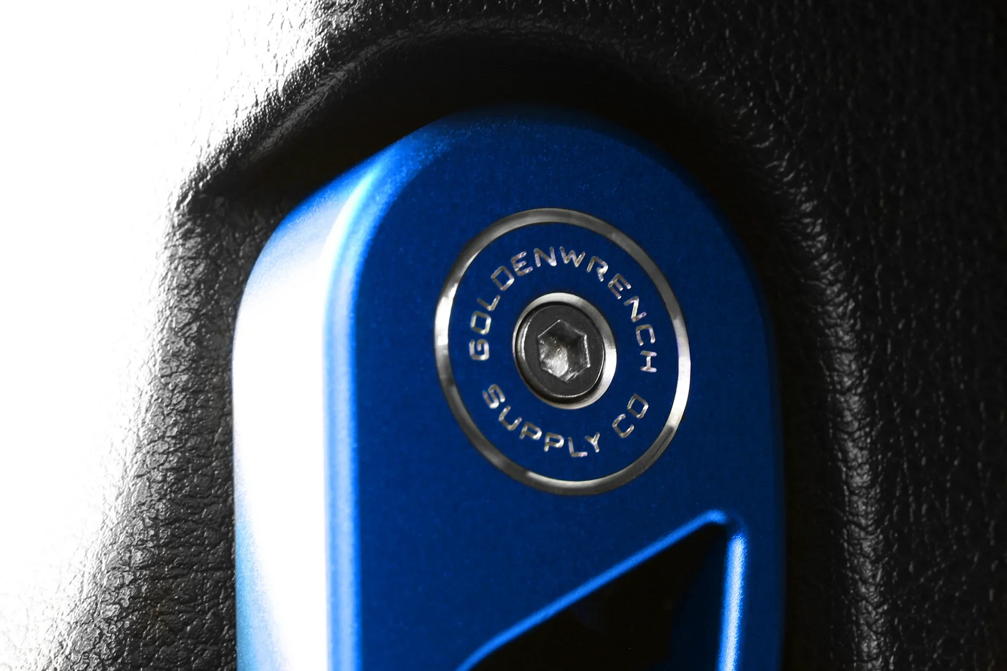 BMW M CAR F SERIES BLACKLINE PERFORMANCE HOOD LATCH HANDLE (LHD) - Image 9