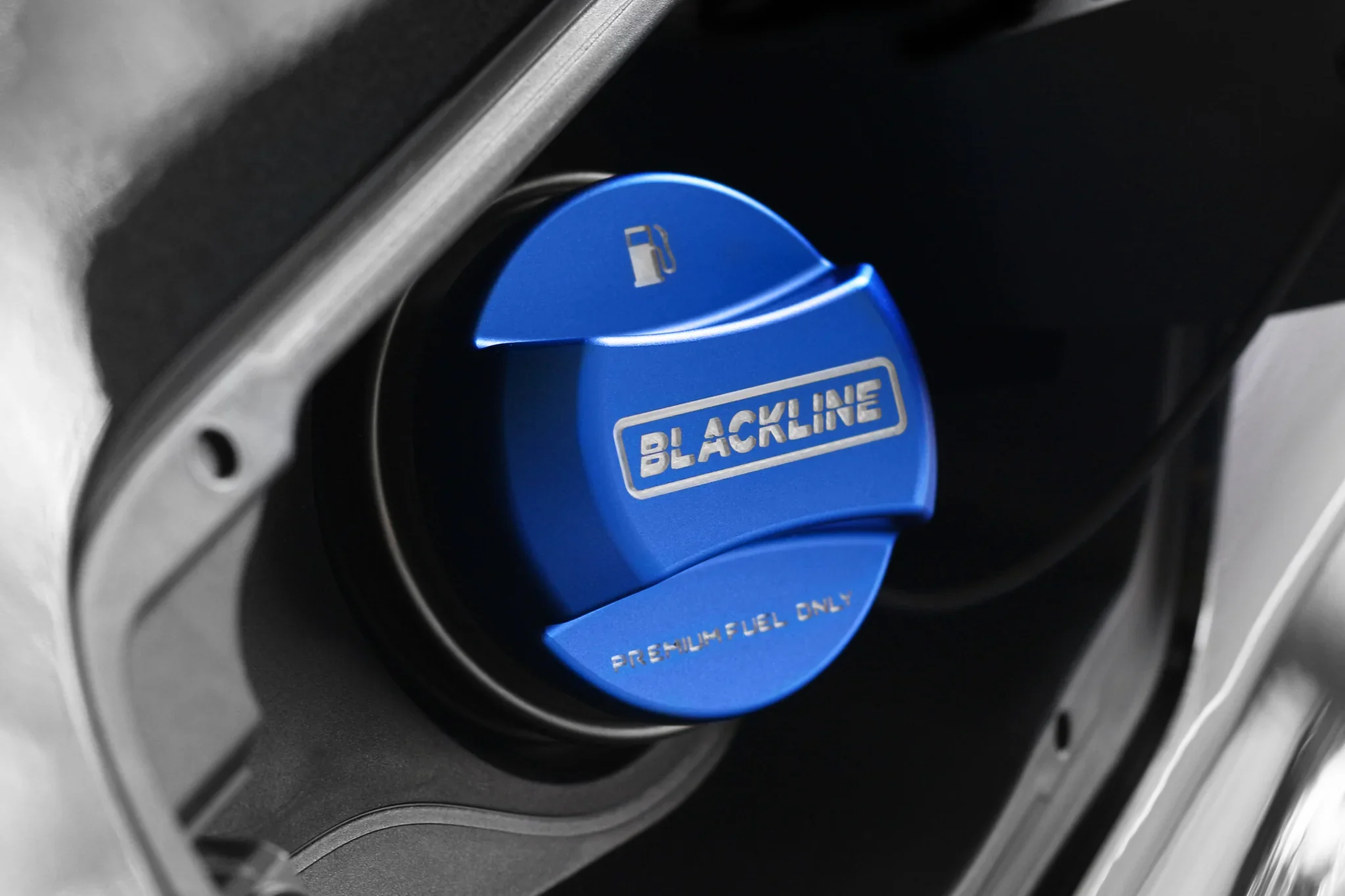 BMW M CAR SERIES BLACKLINE PERFORMANCE FUEL CAP COVER (2010+) - Image 4
