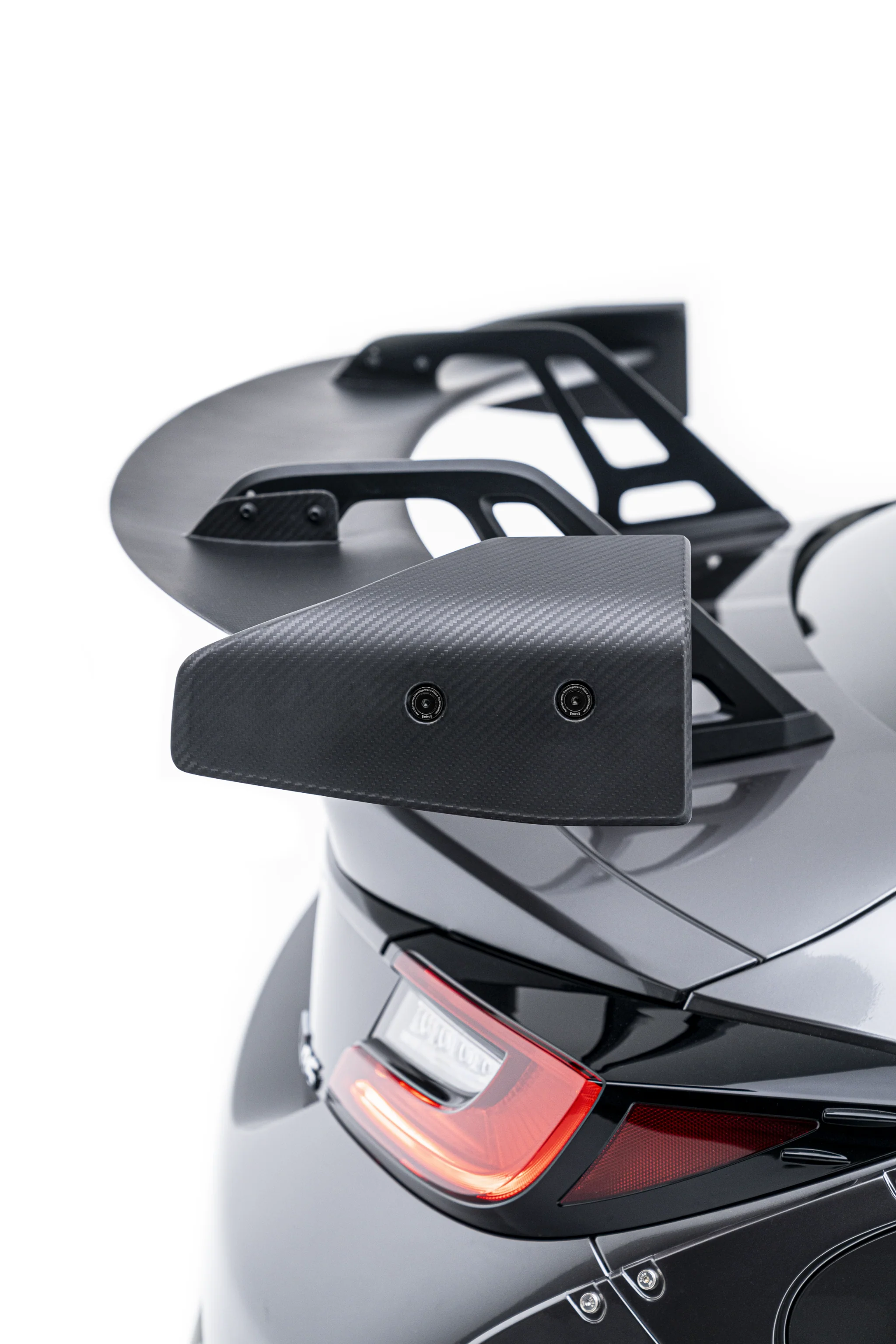 TOYOTA GR86 / SUBARU BRZ AT-R1 SWAN NECK WING - Image 3