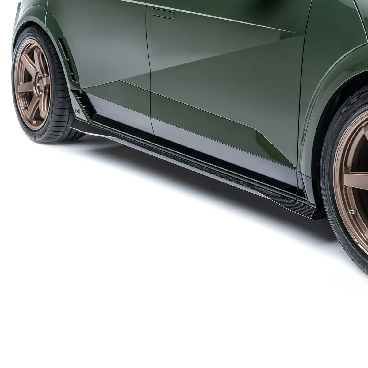 HYUNDAI IONIQ 5 N CARBON FIBER SIDE SKIRTS - Image 3