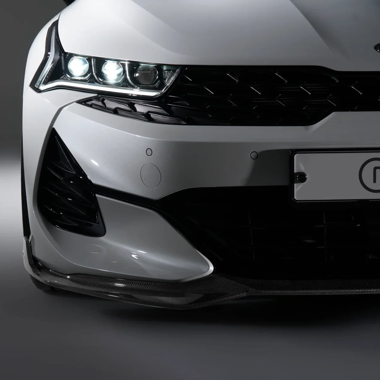 KIA K5 DL3 CARBON FIBER FRONT LIP - Image 6