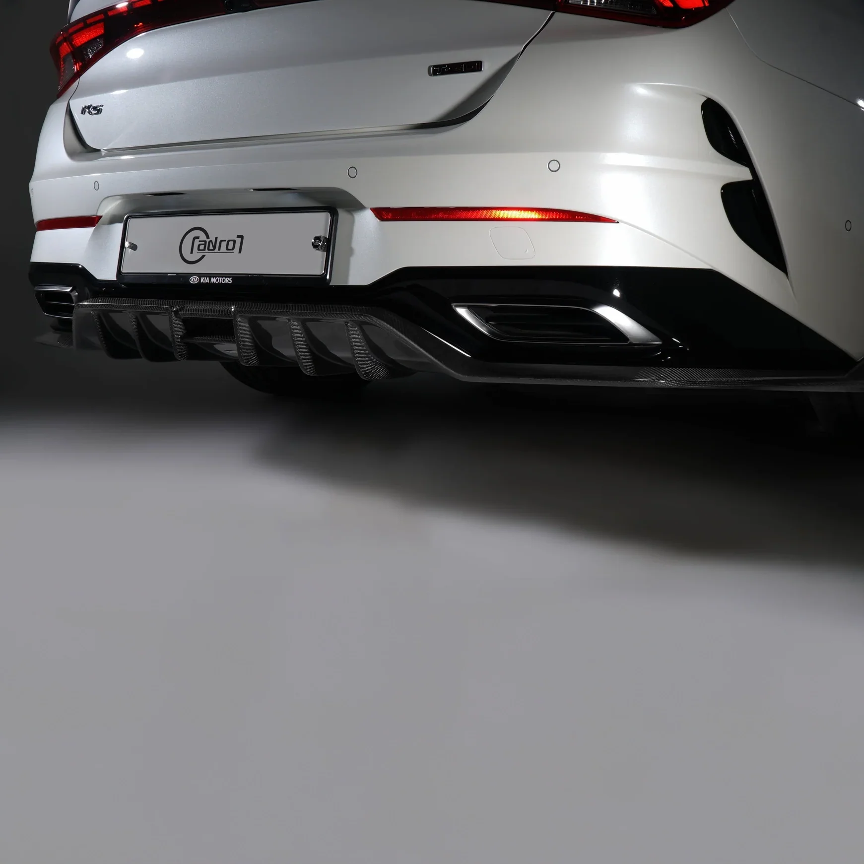 KIA K5 DL3 CARBON FIBER REAR DIFFUSER - Image 6
