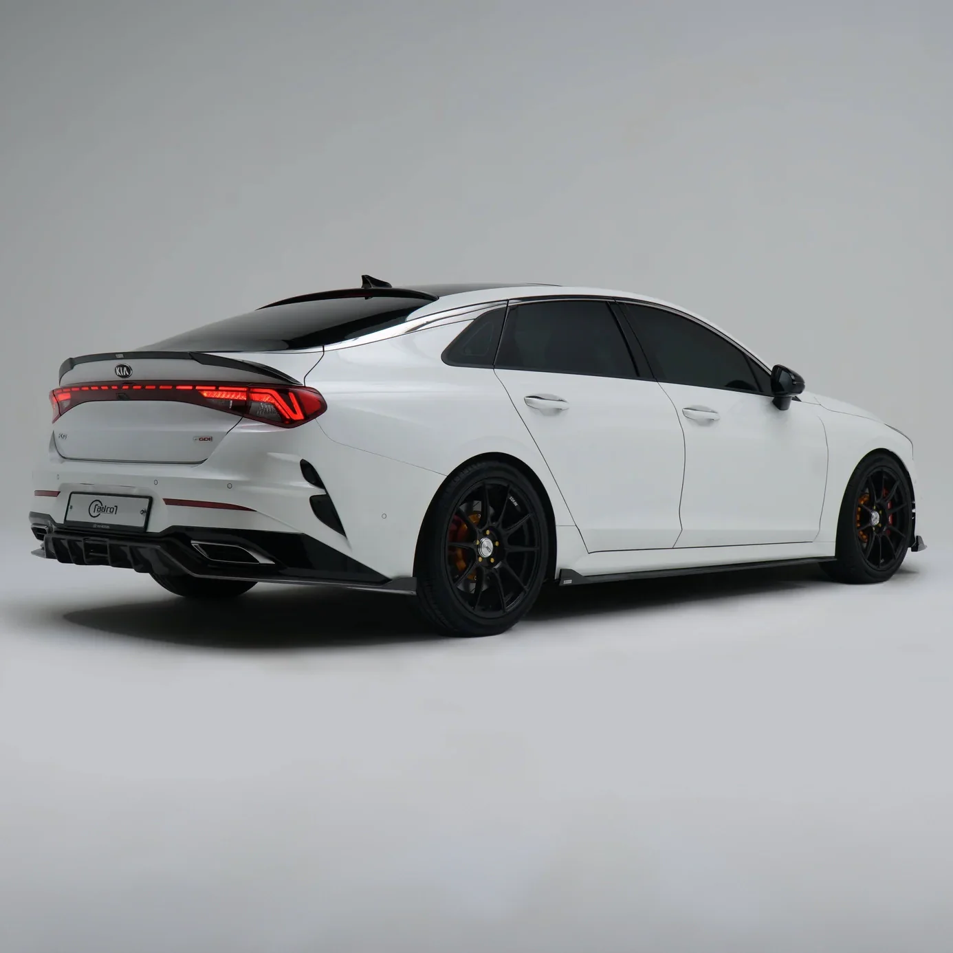 KIA K5 DL3 CARBON FIBER REAR DIFFUSER - Image 8