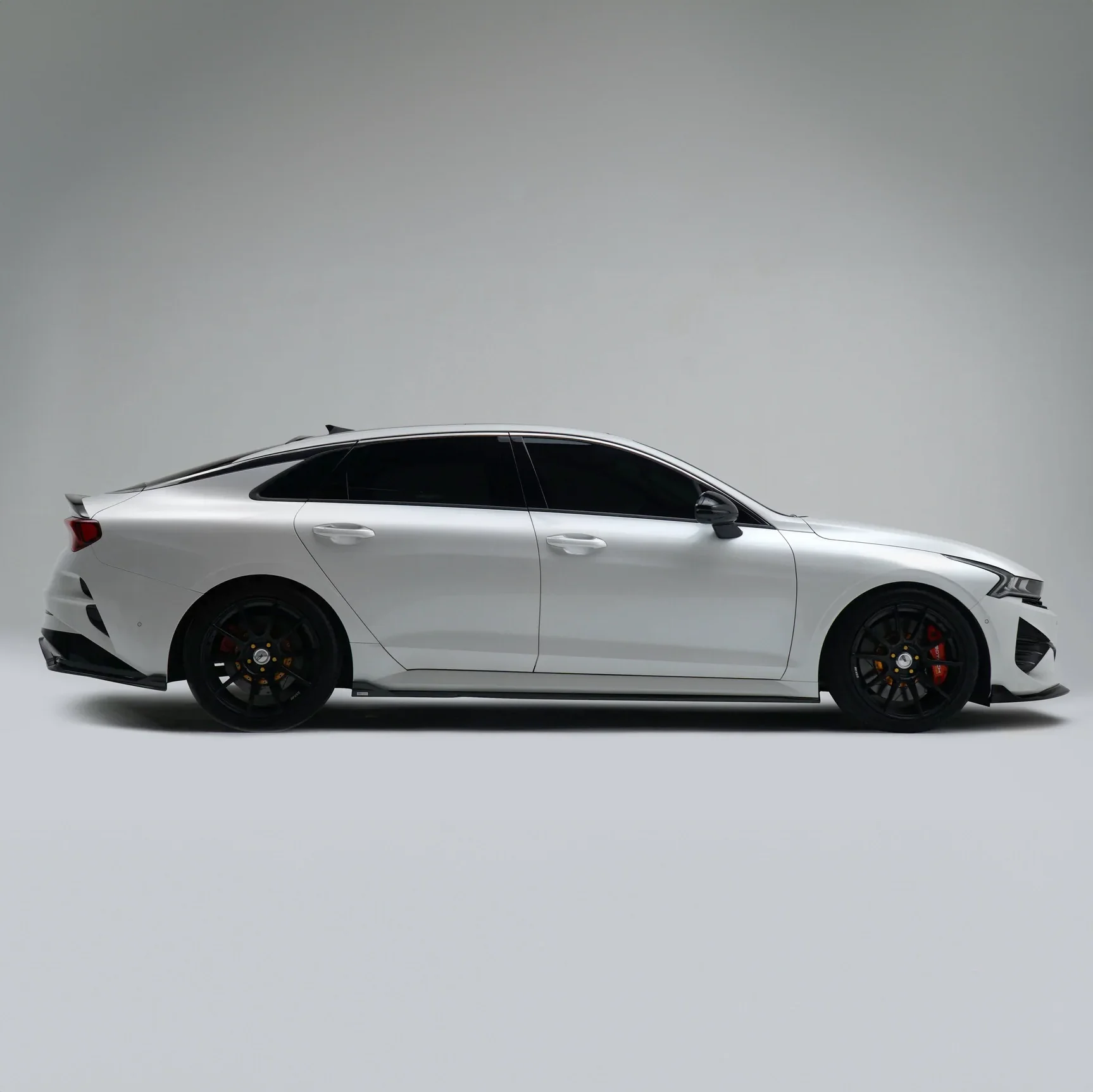 KIA K5 DL3 CARBON FIBER SIDE SKIRTS - Image 2
