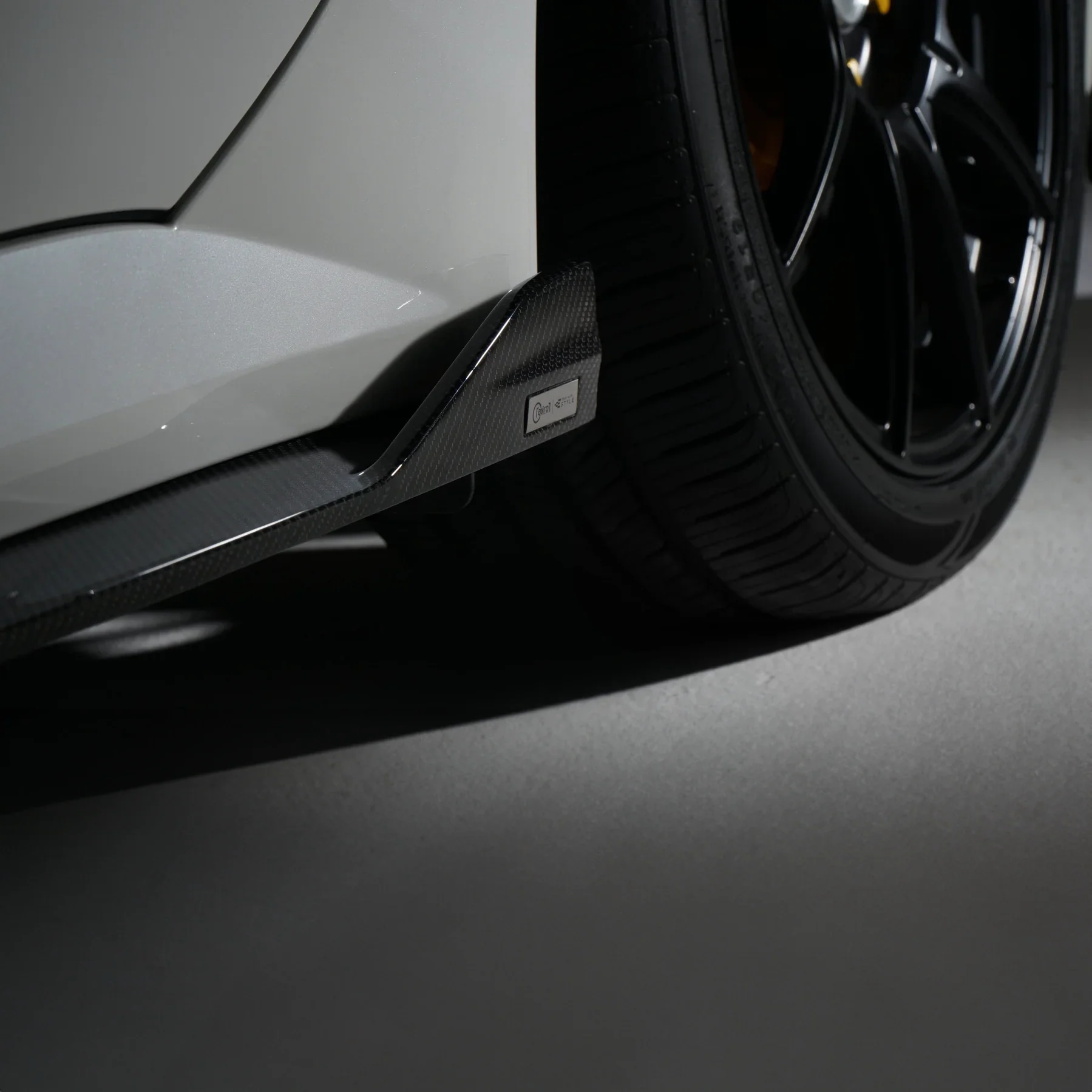 KIA K5 DL3 CARBON FIBER SIDE SKIRTS - Image 3