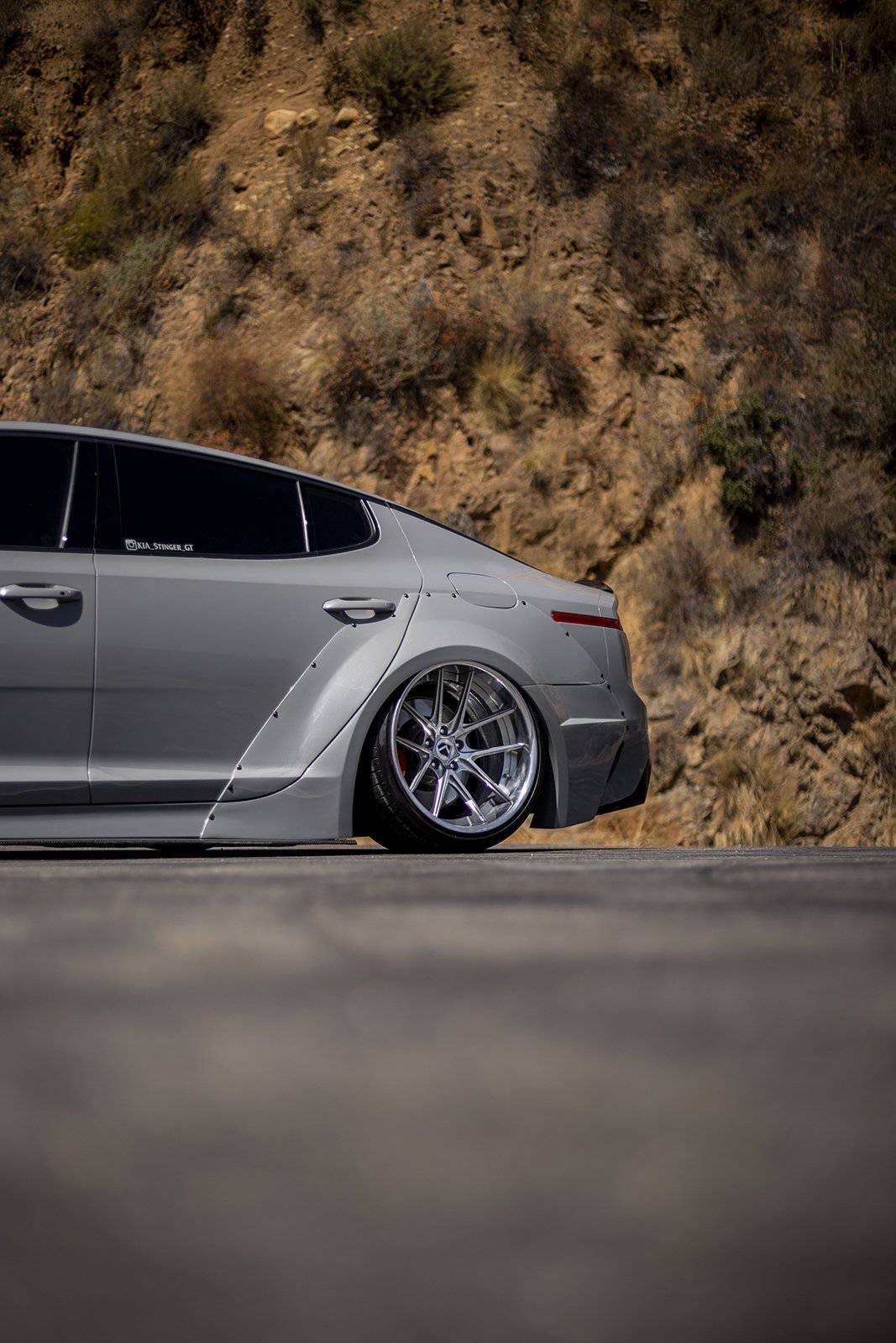 KIA STINGER WIDEBODY - Image 12