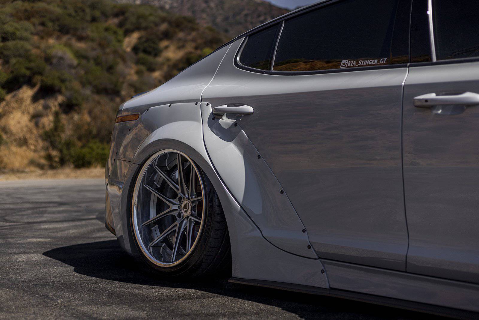 KIA STINGER WIDEBODY - Image 9
