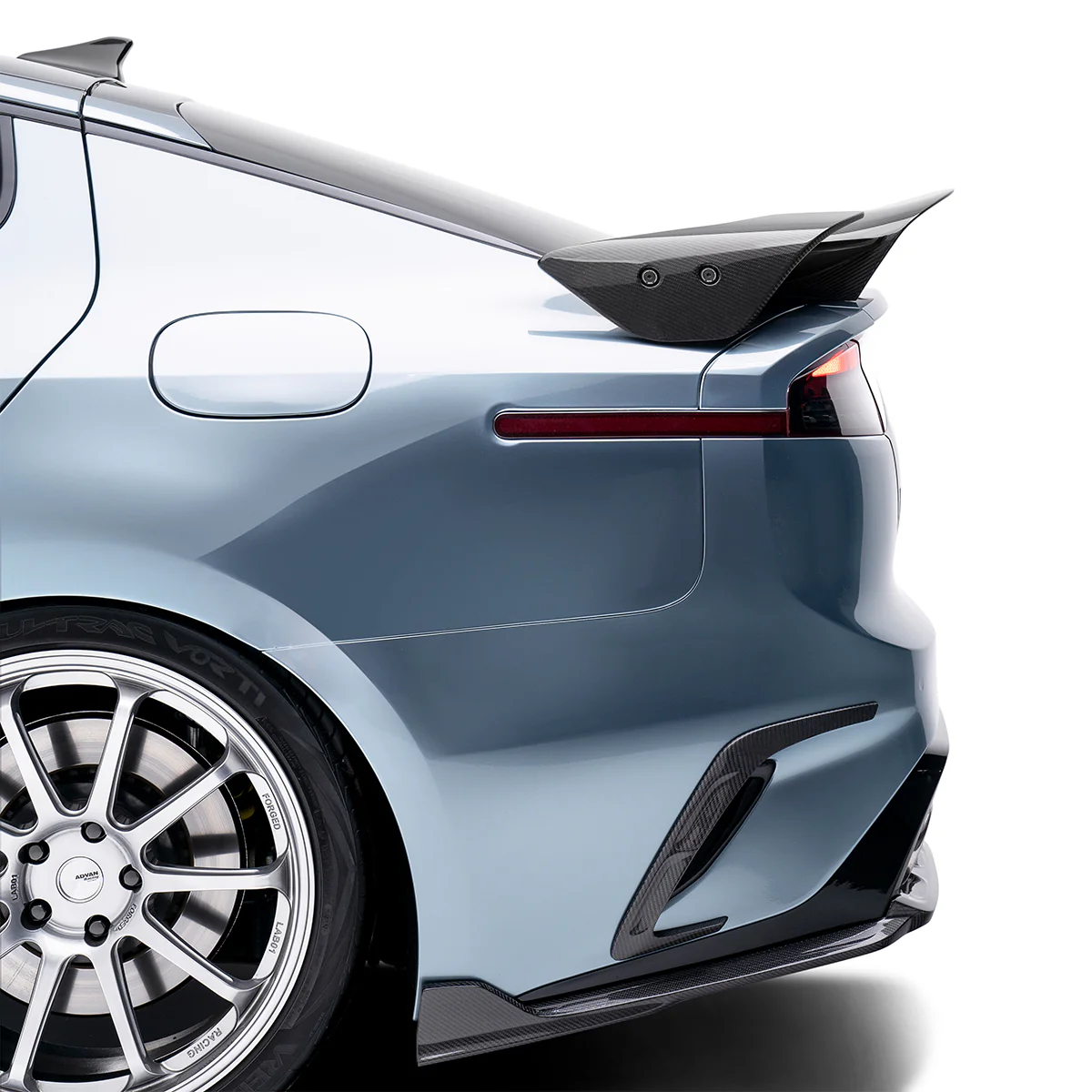 KIA STINGER CARBON FIBER VENT COVERS - Image 2