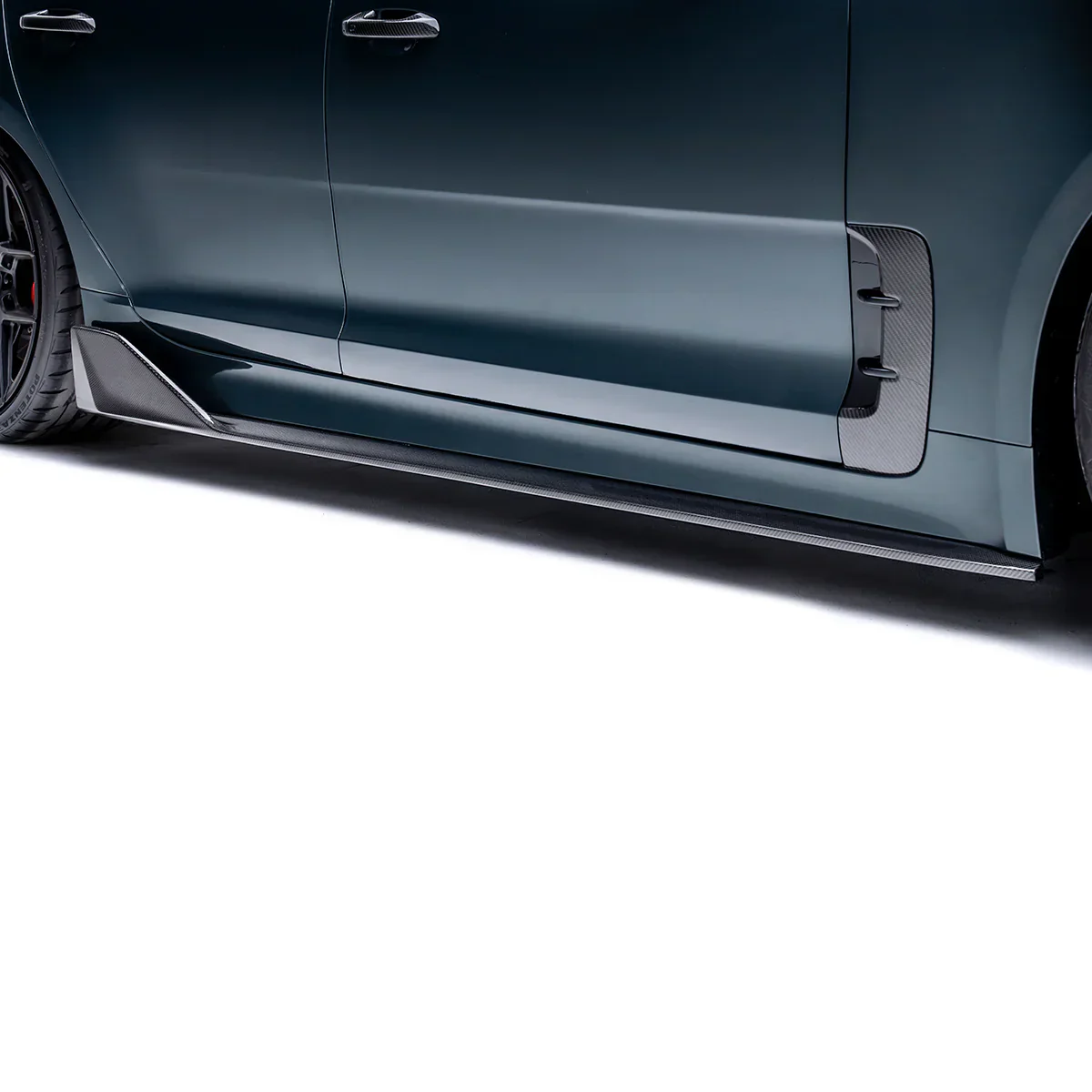 KIA STINGER (FINAL EDITION) CARBON FIBER SIDE SKIRTS - Image 4