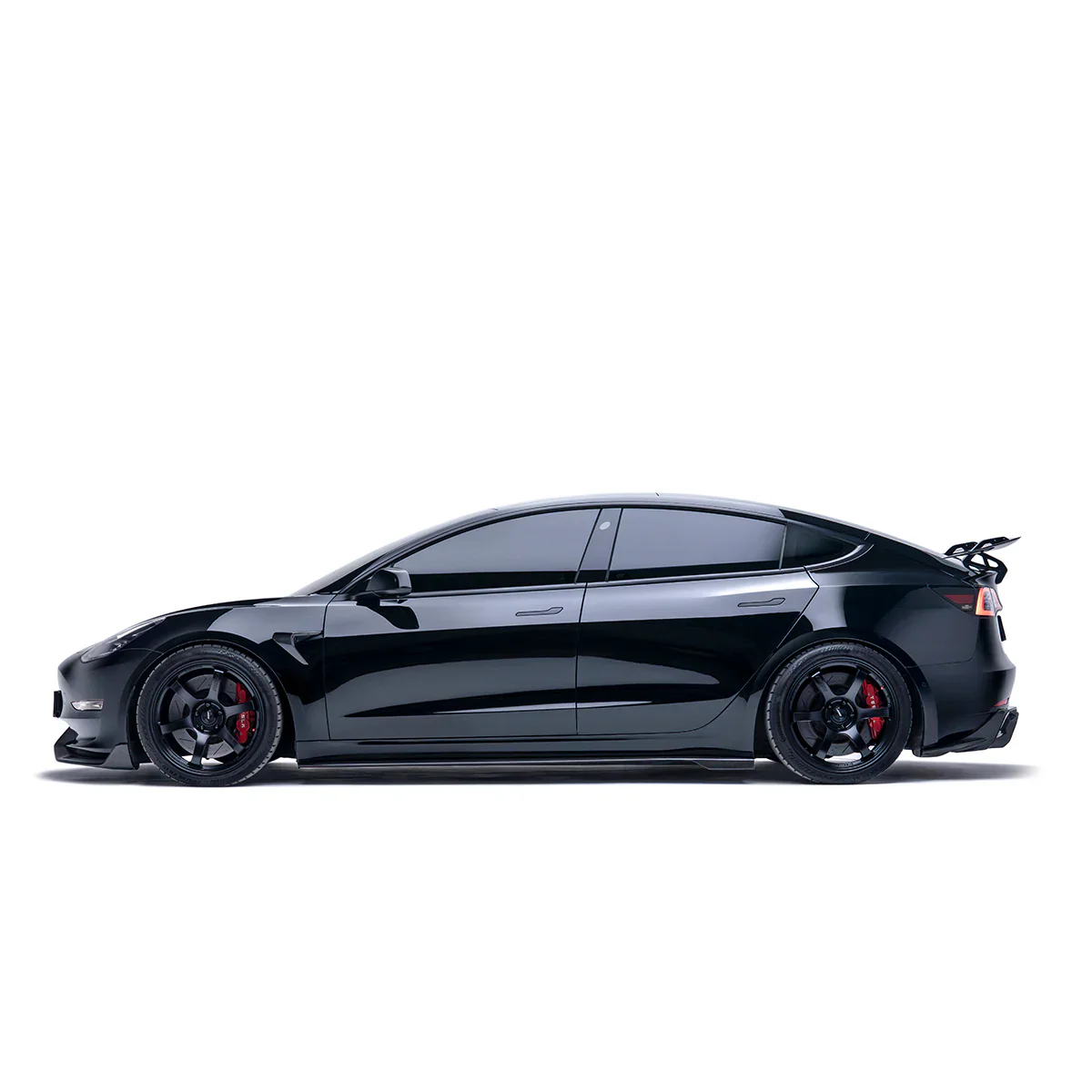 TESLA MODEL 3 CARBON FIBER FRONT LIP V2 - Image 5