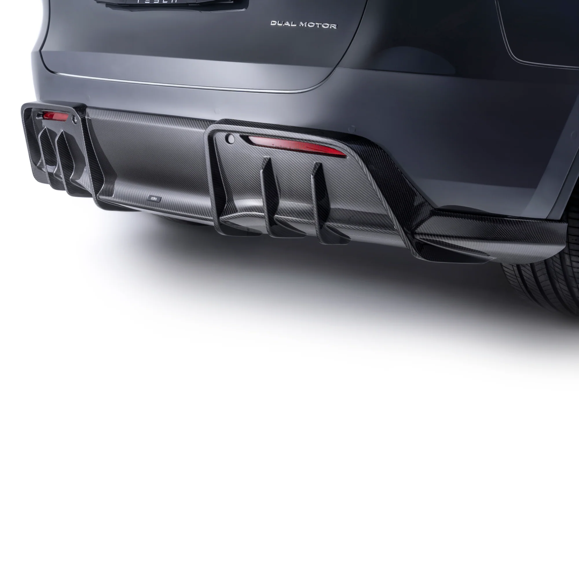 TESLA MODEL Y PREPREG REAR DIFFUSER V1 - Image 5