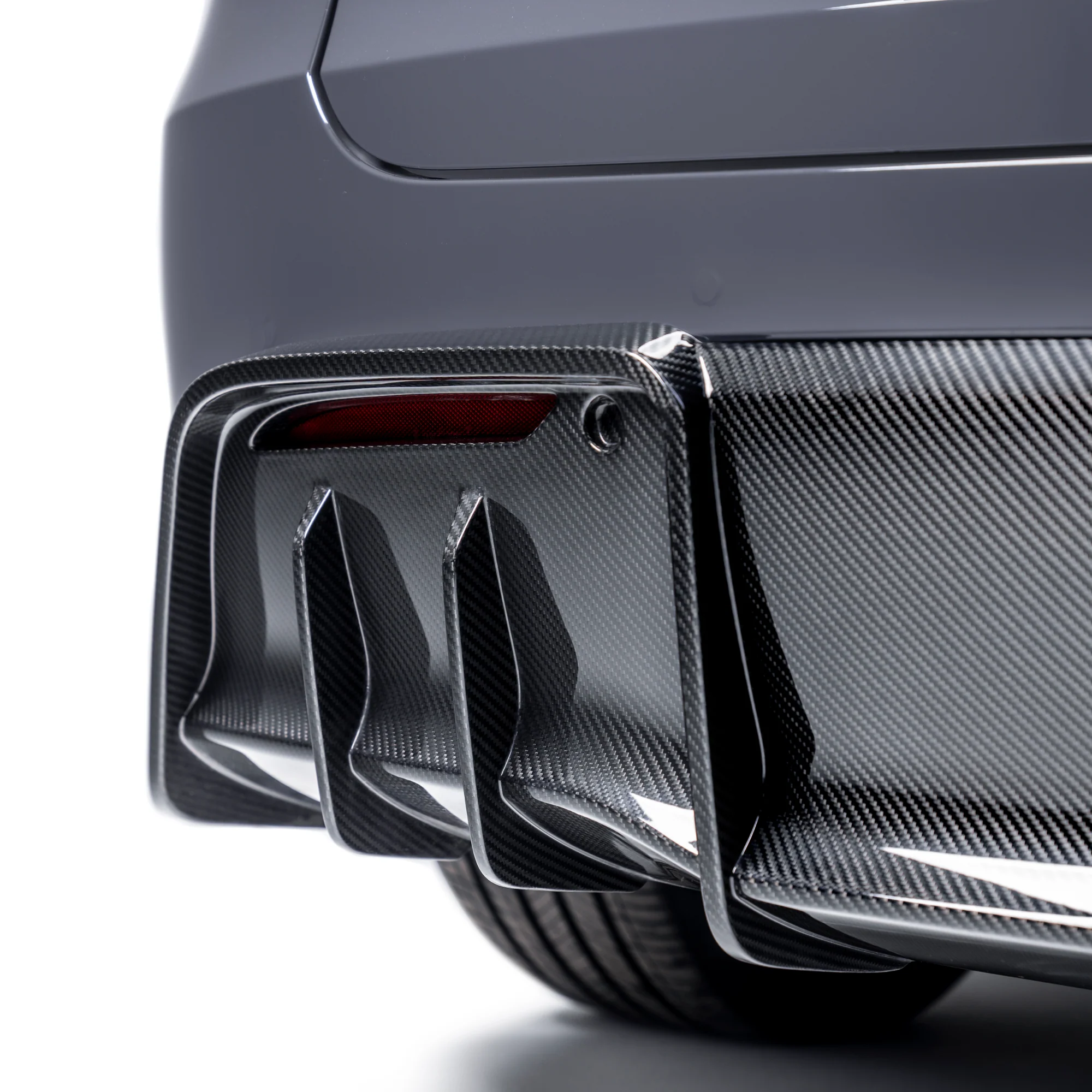 TESLA MODEL Y PREPREG REAR DIFFUSER V1 - Image 6