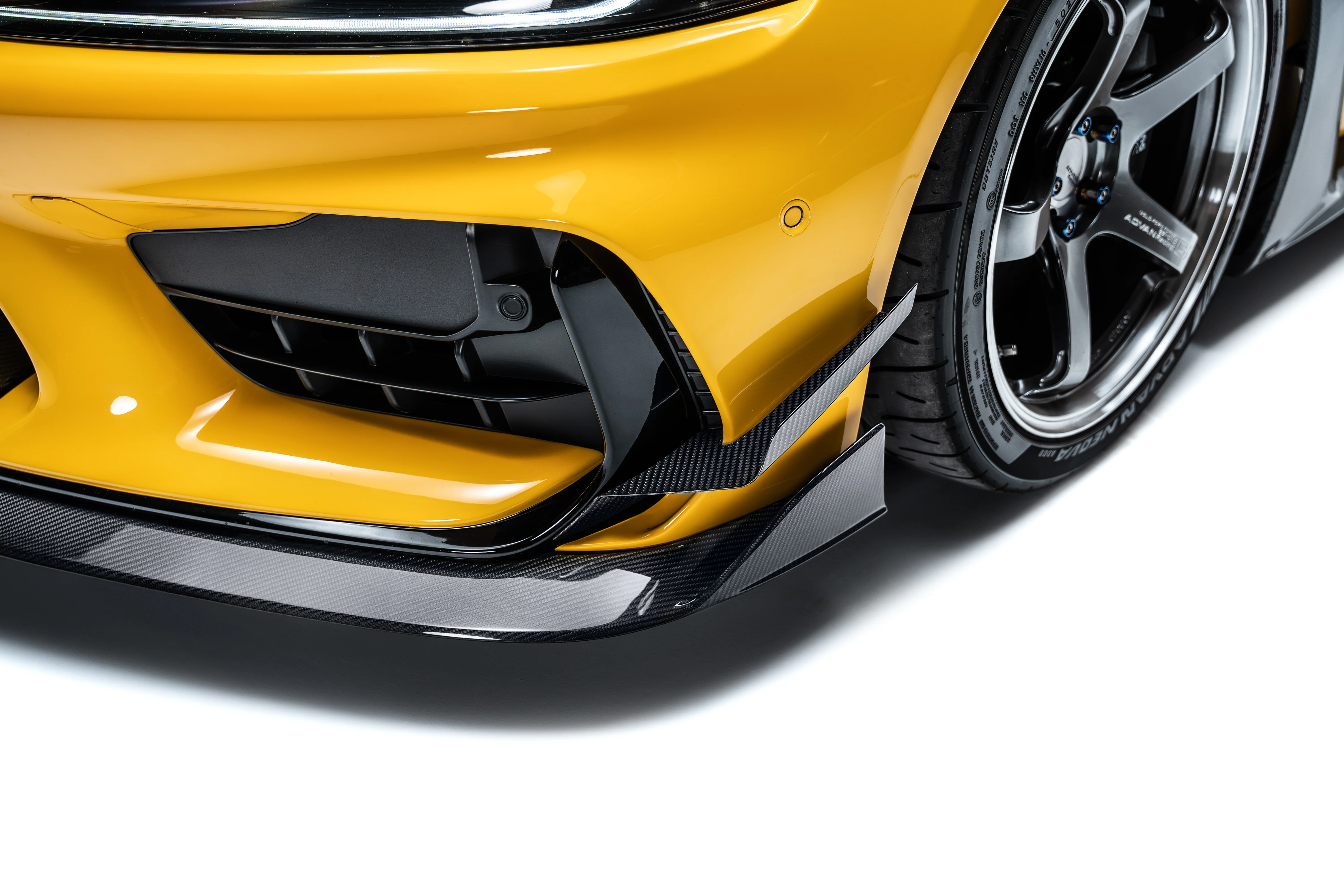 TOYOTA GR SUPRA FRONT BUMPER + LIP SET V2 - Image 5